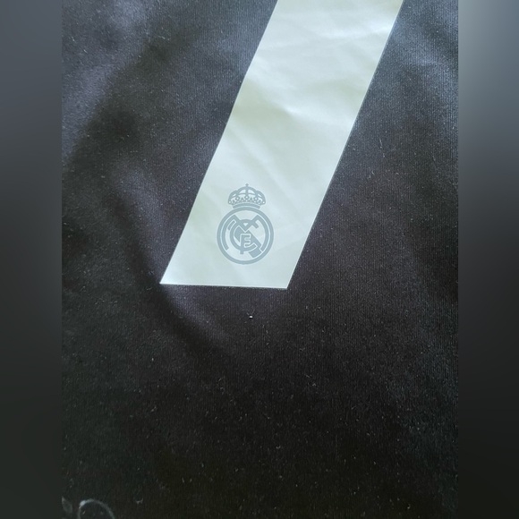 REAL MADRID DRAGON JERSEY | all players and sizes available - Picture 10 of 10